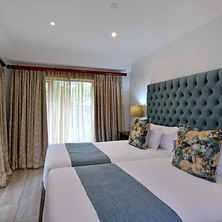 Black Eagle Hotel & Spa Roodepoort Eksteriør billede