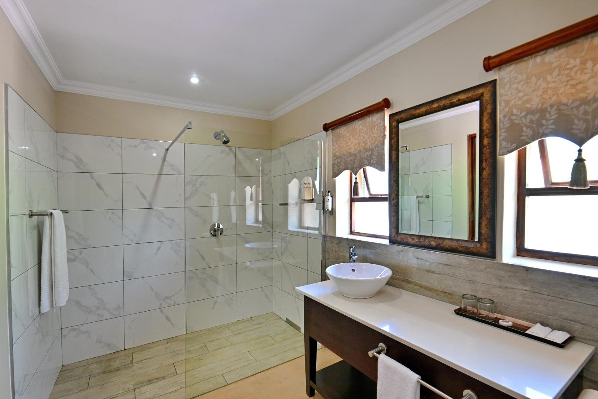 Black Eagle Hotel & Spa Roodepoort Eksteriør billede