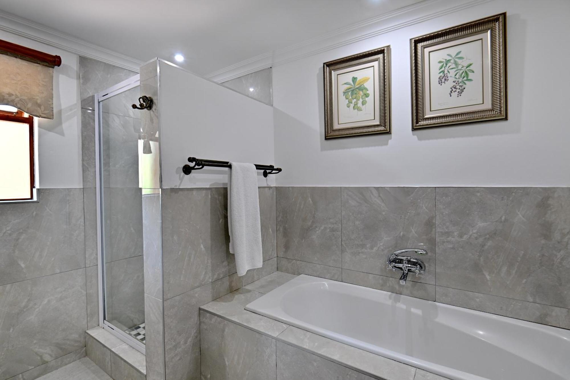 Black Eagle Hotel & Spa Roodepoort Eksteriør billede