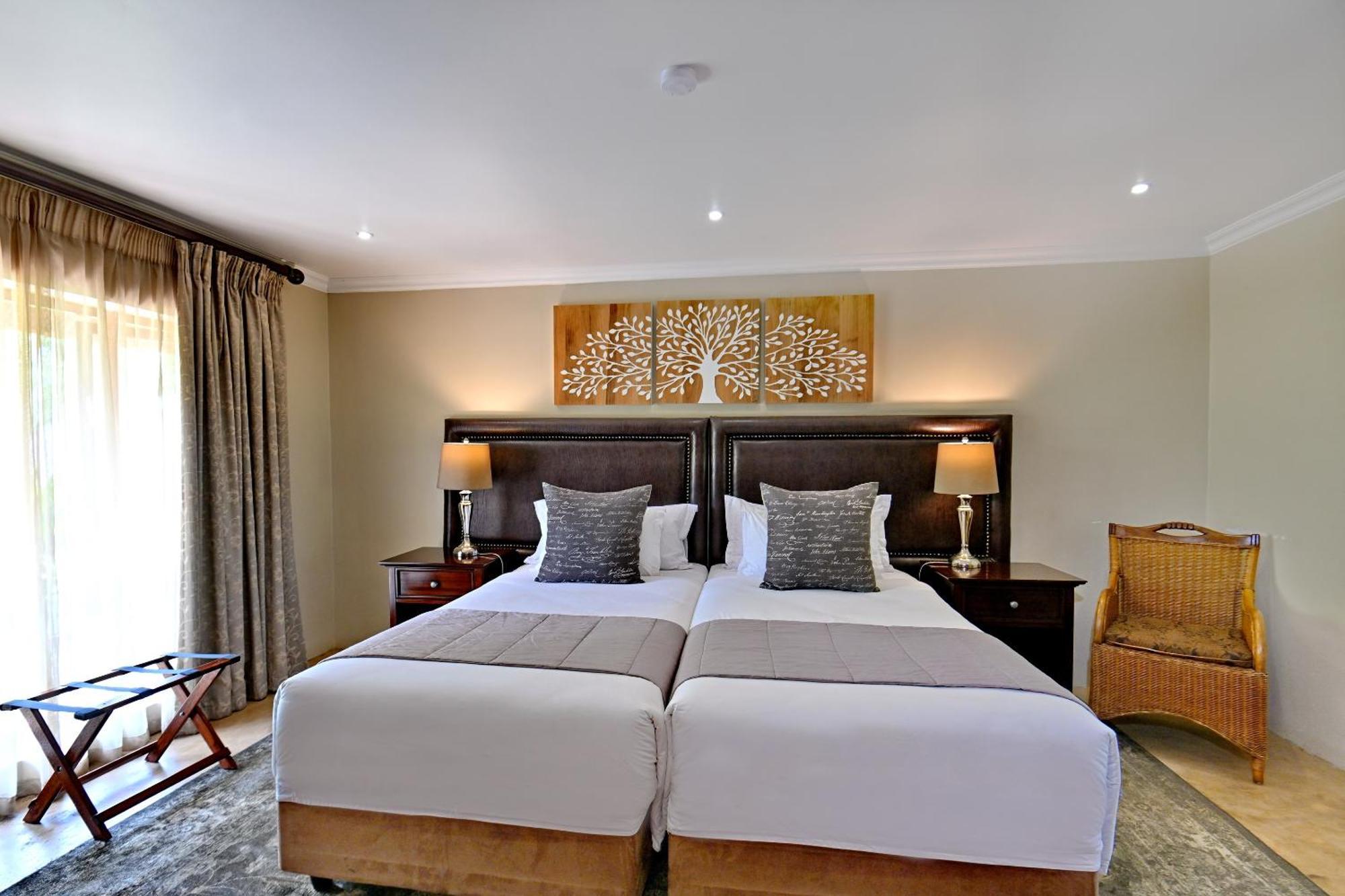 Black Eagle Hotel & Spa Roodepoort Eksteriør billede