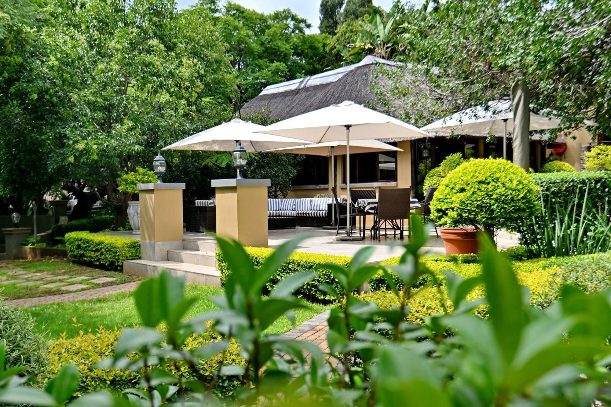 Black Eagle Hotel & Spa Roodepoort Eksteriør billede