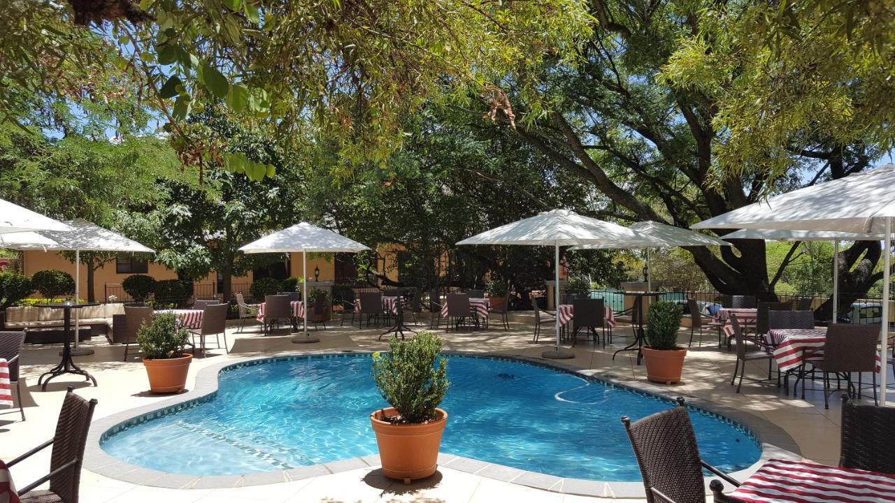 Black Eagle Hotel & Spa Roodepoort Eksteriør billede